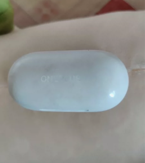 一加budsz2降噪耳机闲置功能正常 感兴...