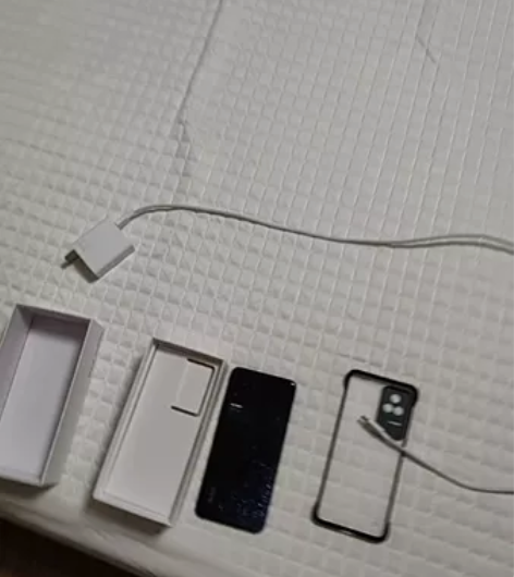 红米K50 8+256 在保箱说齐全 用了...