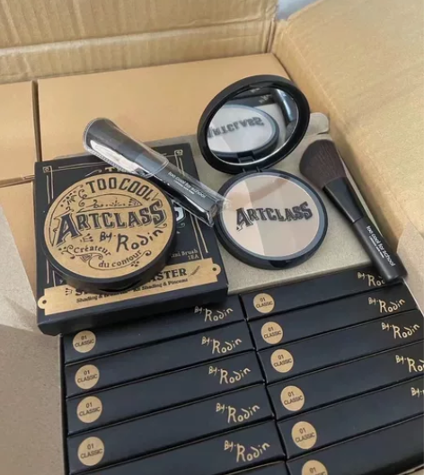 涂酷修容盘送刷子全新正品包邮 全新正品存的...