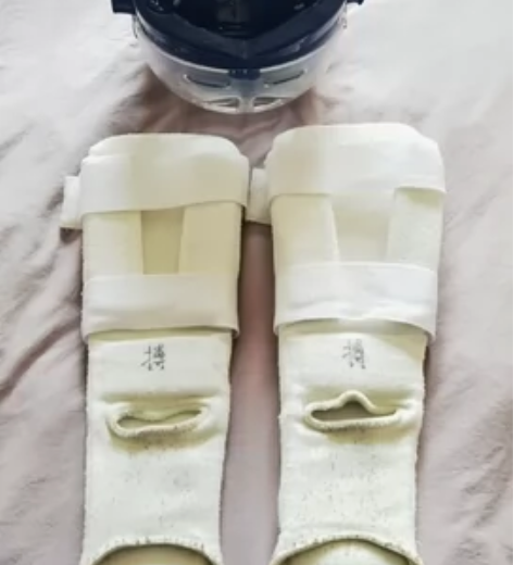 极真空手道头盔和护腿，L码160cm55公...
