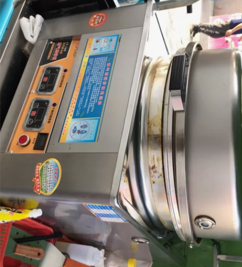 ?商用电饼铛黄金玉米饼设备，刚入手一个月，...