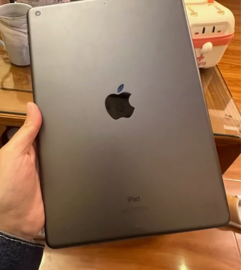 iPad第7代2019款128g国行WIF...