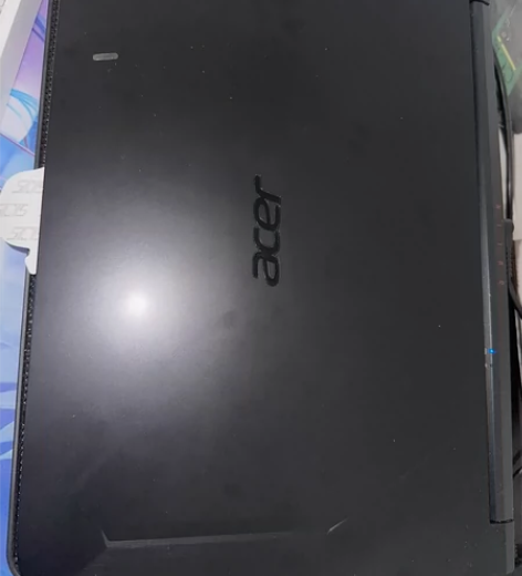 宏碁暗影骑士擎 平时上班电脑基本不玩放家里...