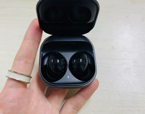 三星Galaxy Buds 2，橄榄黑，国...