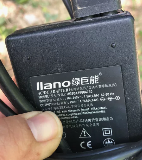 全新 通用型 笔记本电源 19v 4.74...