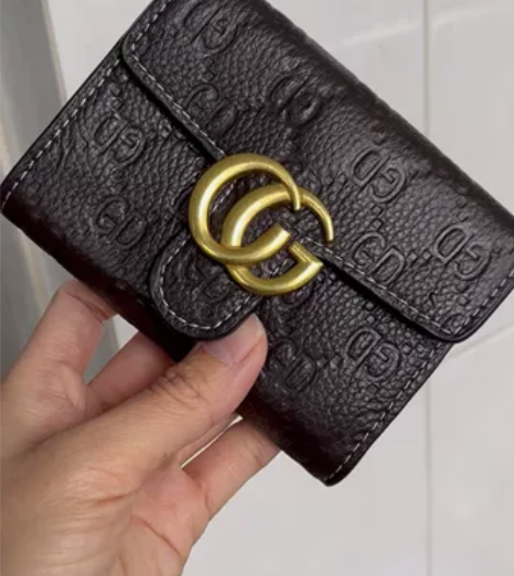 #箱包配饰精选 全新头层牛皮钱包短款复古女...