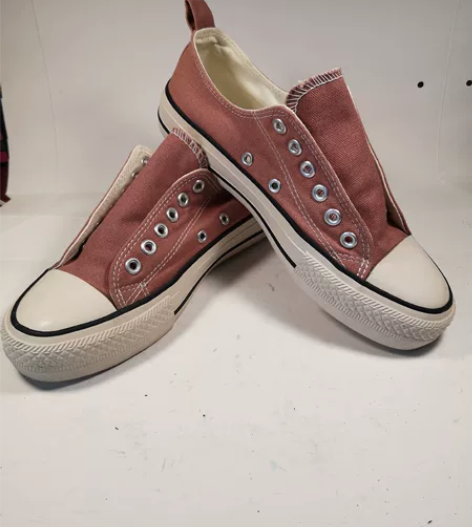 hotwind/热风帆布板鞋，37码，经典...