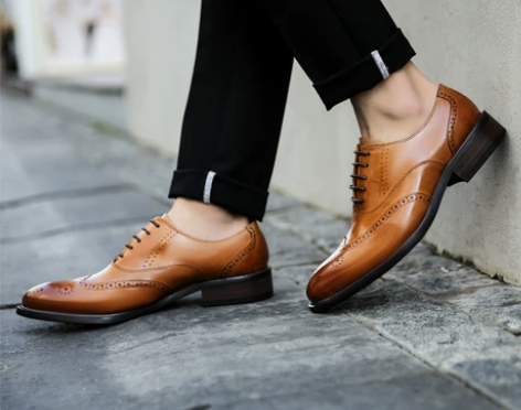 布洛克雕花男鞋真皮透气商务休闲皮鞋韩版潮流...