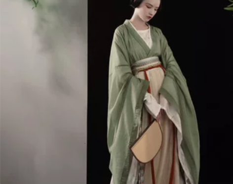 上遥居晴山 南北朝原创汉服秋绿色大袖襦一片...