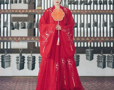 云香霓裳  榴之夏xs码！ 手感类似雪纺，...