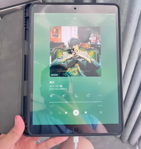 自用ipad air3 64g 买来很少用...