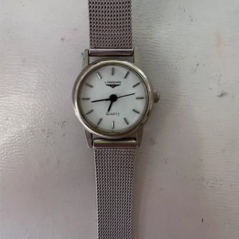 浪琴女表 感兴趣的话点“我想要”和我私聊吧...