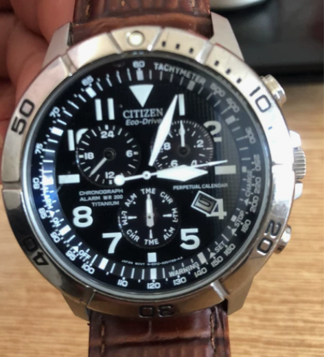 西铁城光动能钛合金手表 美国购买 盒子说明...