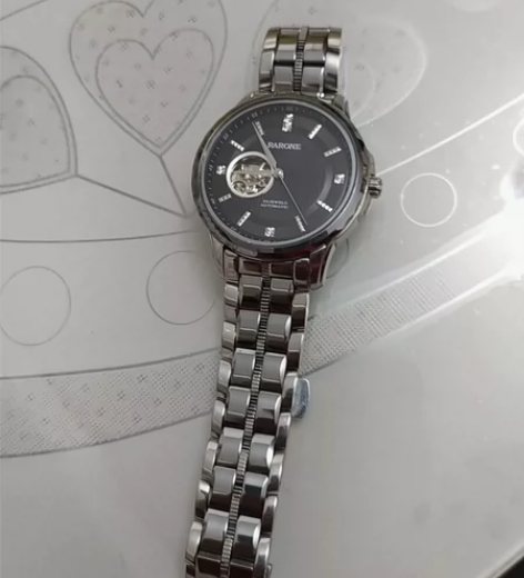 男士雷诺机械自动手表 朋友去年送的 9...