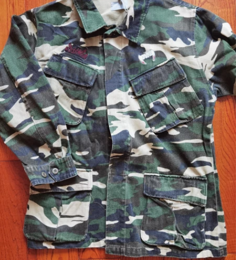 迷彩夹克外套  国潮忘了啥牌子 低价出 不...