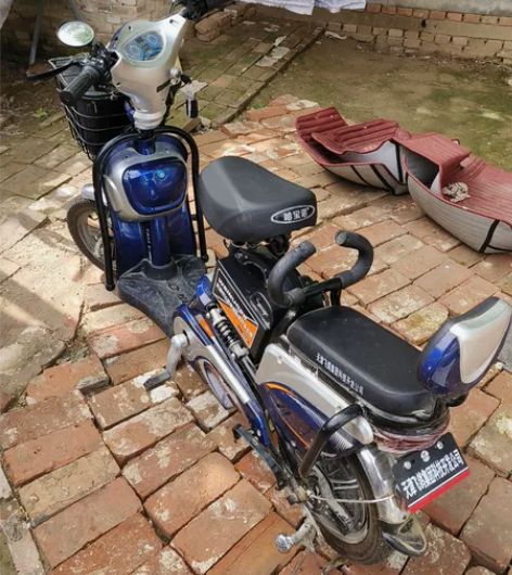 自己一手闲置，1700左右在京东上买的，没...