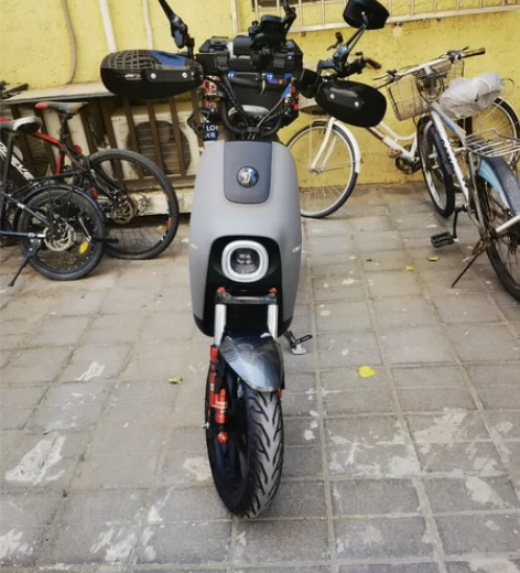 九号电动车，要双过户，型号B110P顶配，...