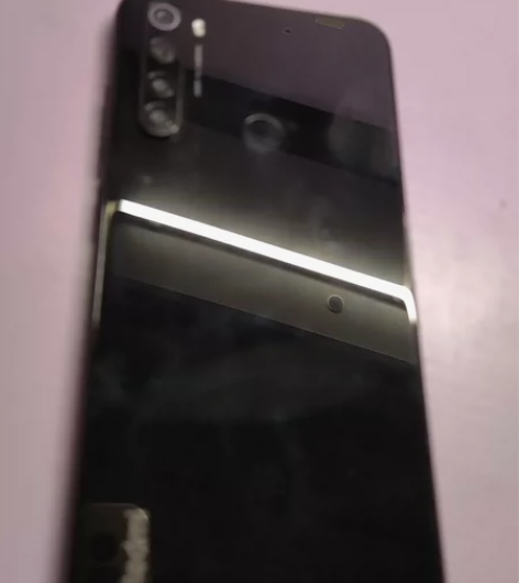 红米note8原装，128G内存。 感兴趣...