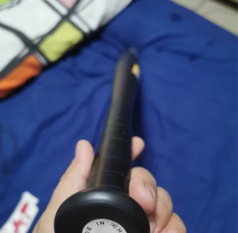 加厚车载防身棒球棒球棍 适用对象：男 材质...