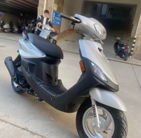 二手摩托车 太空银 YAMAHA巧格100...