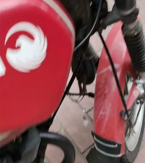 八年车龄飞鹰牌铃木只售1480，手续齐全，...