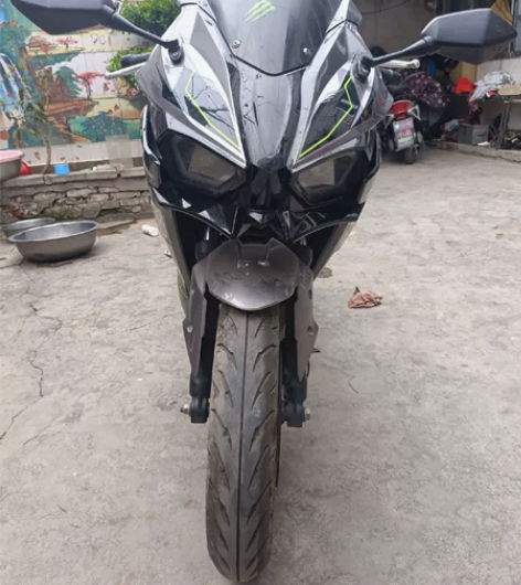 实表10285公里 21年上牌 两边有过倒...