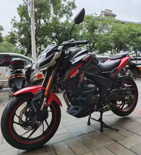 刚跑1万公里的豪爵DR160出售，精品车况...