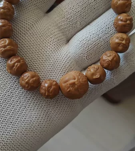 猴头雕刻十八罗汉，尺寸1.1。顶珠一念神魔...