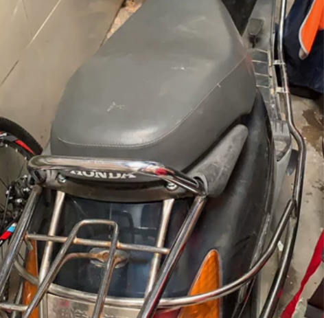 五羊本田100，急用钱，大特价；机头威，干...