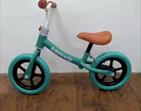 全新  ，处理价！平衡车清库存59元全新未...