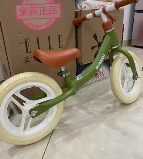 上海展会样品车全新儿童平衡车滑步车2-6岁...