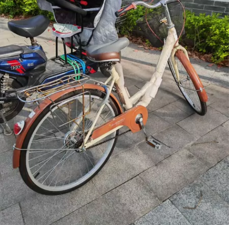 闲置自行车，上海永久行车。换了电动车故出让...