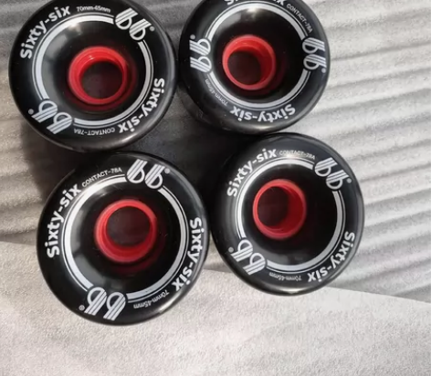 66陆地冲浪板轮子 70mm原装轮  一套...