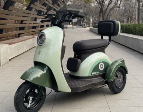 爱玛露娜Q3时尚三轮车家用小型轻便休闲成人...