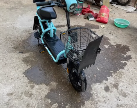 新车置换下来的 雅迪锂电 9成新+ 20公...