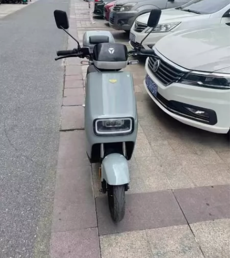 杭州同城转手新国标二手电瓶车，车子带黄牌正...