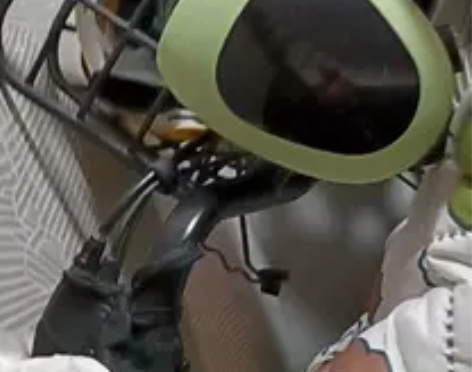 出一辆绿源电动车 48V 九成新 买来仅半...