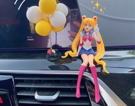 活动特价，美少女战士汽车摆件内饰可爱创意车...