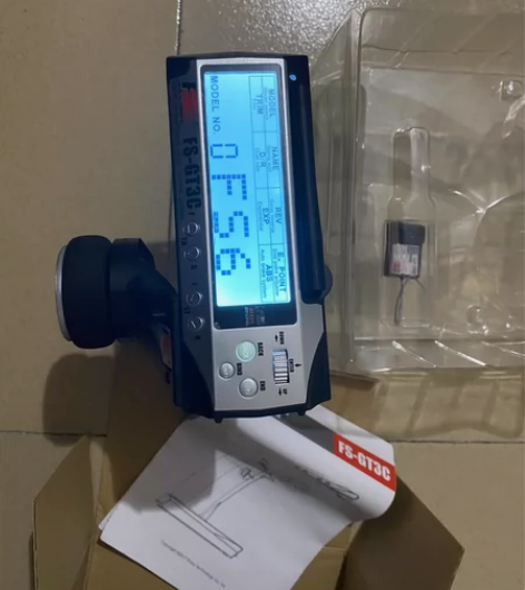 富斯遥控器，FS-GT3C遥控器，新的没有...