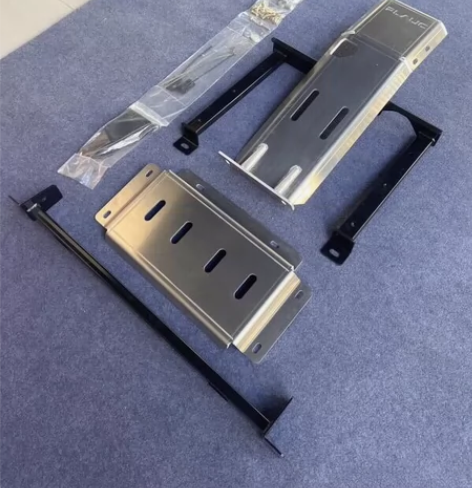 北汽212狙击手铝镁合金护板 厚度 5毫米...