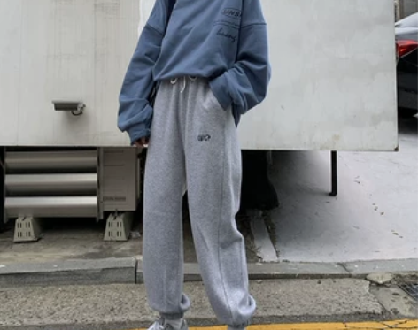荒荒家运动裤女韩版宽松束脚裤显瘦百搭秋冬学...