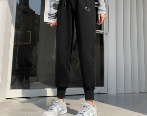 150小个子白色卫裤女春秋新款显高搭配八分...