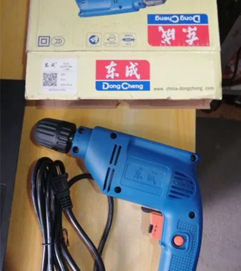 家里商店不干了，便宜出。东成手电钻电动工具...