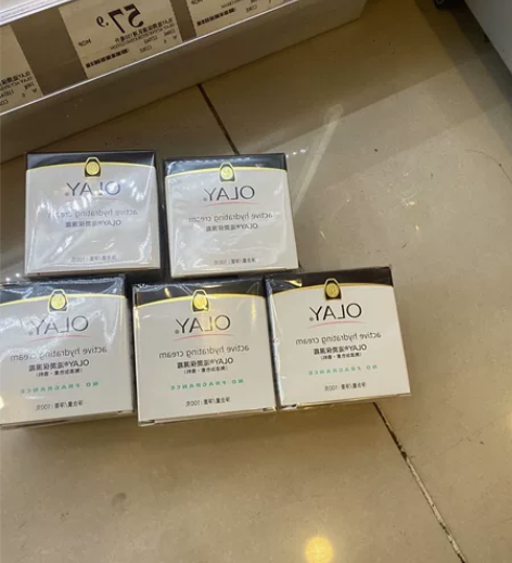 olay玉兰油滋润保湿补水面霜100克 所...