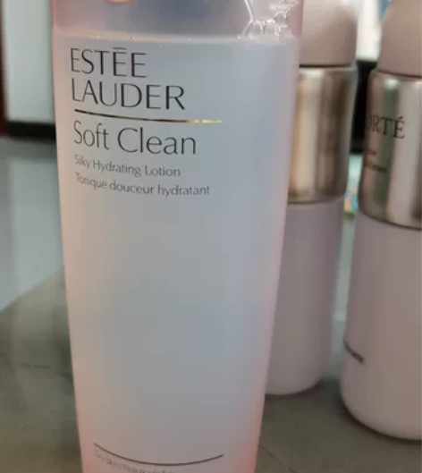 雅诗兰黛，保湿柔肤粉水400ml，免税店买...