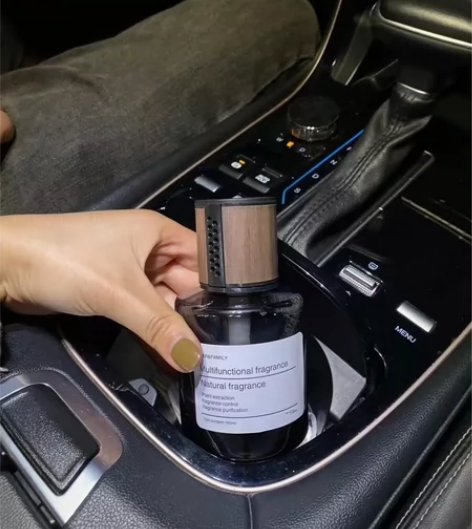 【厂家处理】进口法国香薰香水摆件汽车用品车...