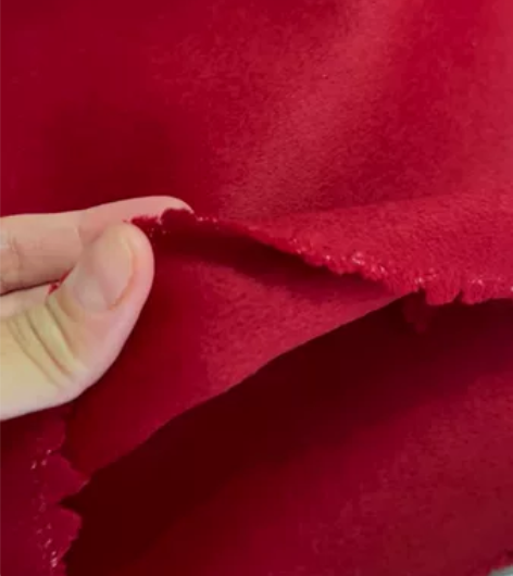 100%羊毛含绒，宫墙红色，双面可拨，门幅...