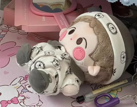 迷迷棉花娃娃 无骨 标价包邮出 感兴趣的话...