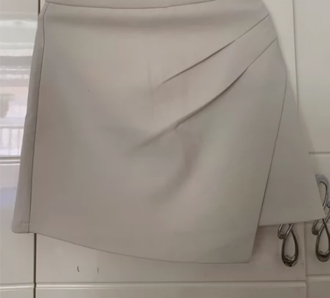 一步裙，全新，低价出售！ 感兴趣的话点“我...