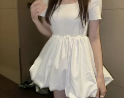 方领短袖连衣裙女2023新款夏季可爱蓬蓬裙...